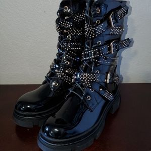 AZALEA WANG NO INTRO NEEDED BOOTS